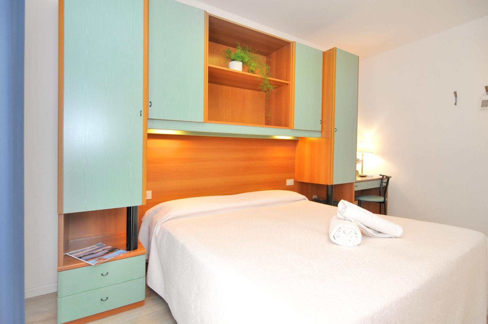 Hotel Rex Καόρλε Εξωτερικό φωτογραφία