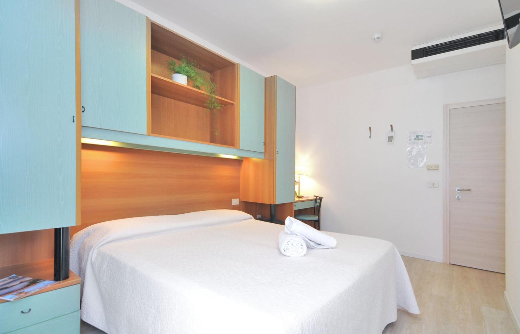 Hotel Rex Καόρλε Εξωτερικό φωτογραφία