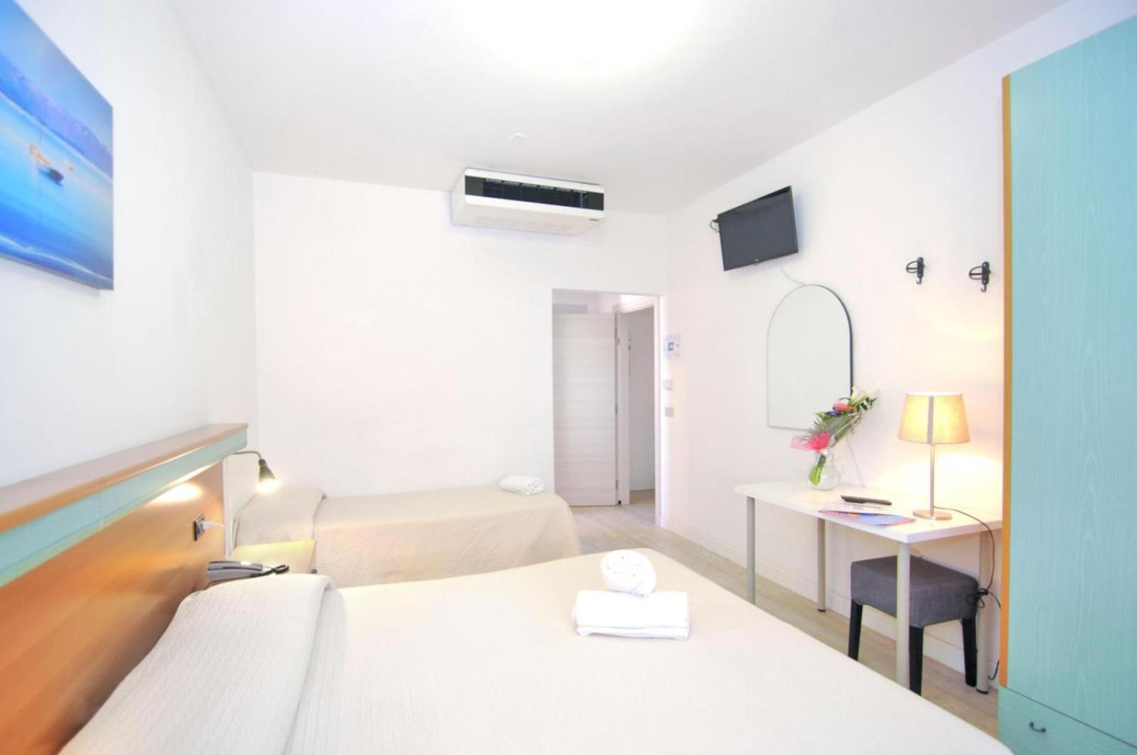 Hotel Rex Καόρλε Εξωτερικό φωτογραφία