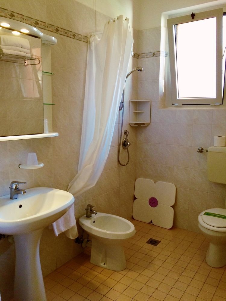 Hotel Rex Καόρλε Εξωτερικό φωτογραφία